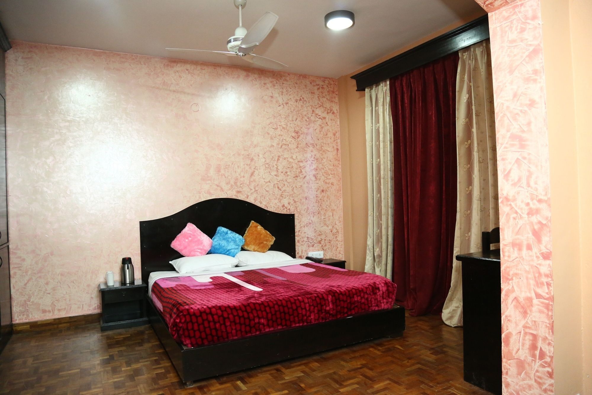 Oyo 5248 Surbee Resorts Mussoorie Exteriér fotografie